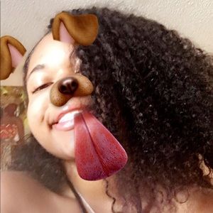 Meet your Posher, Tira